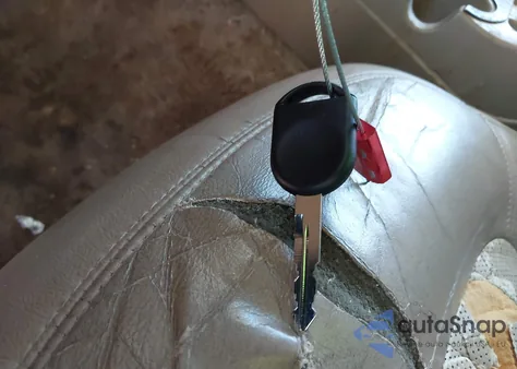 2002 Mercury Mountaineer из США, поврежденный, VIN 4M2ZU66K42ZJ42299